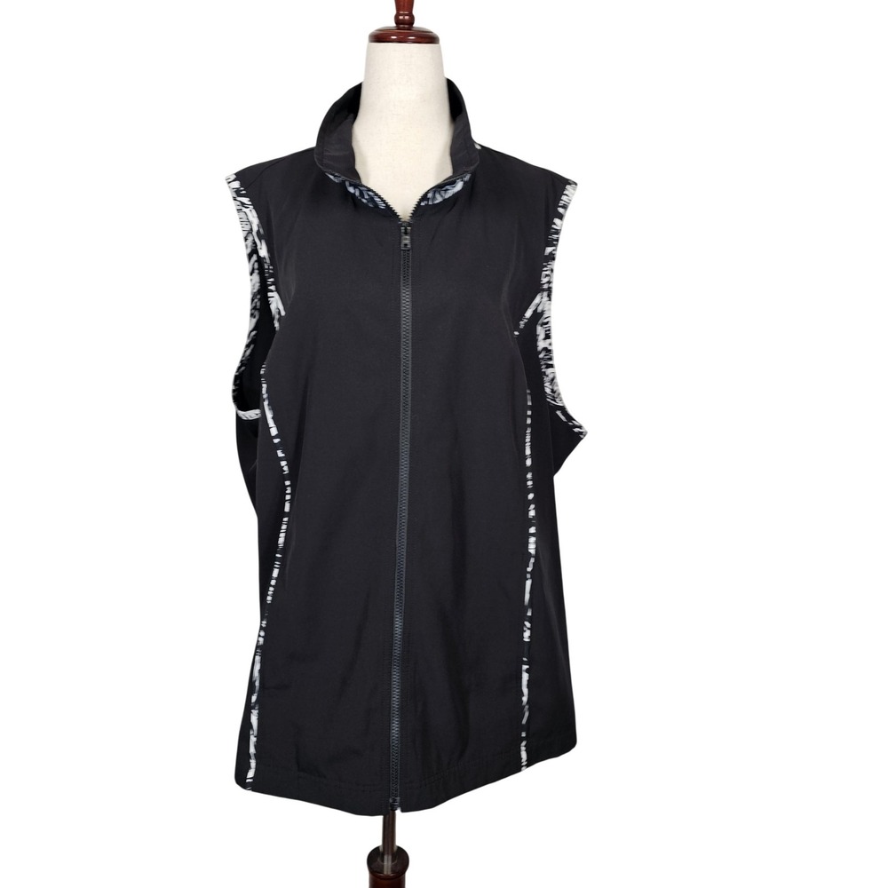 CJ Banks Vest Womens 2X Black Zip Up Sleeveless Lightweight Outdoor Layer Plus